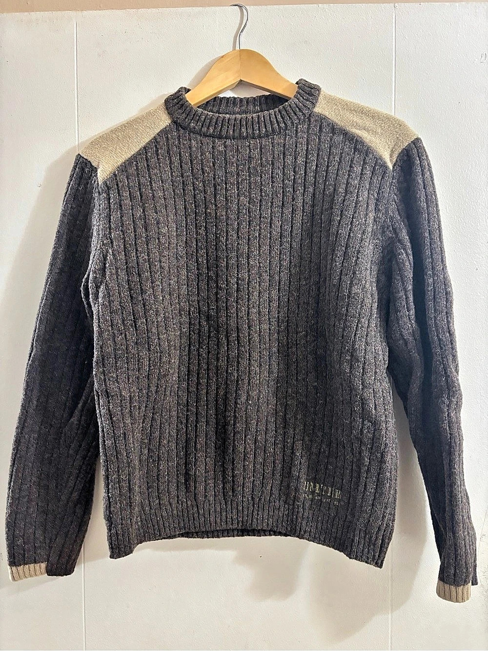 Benetton Ribbed Crewneck Wool Sweater Size Large